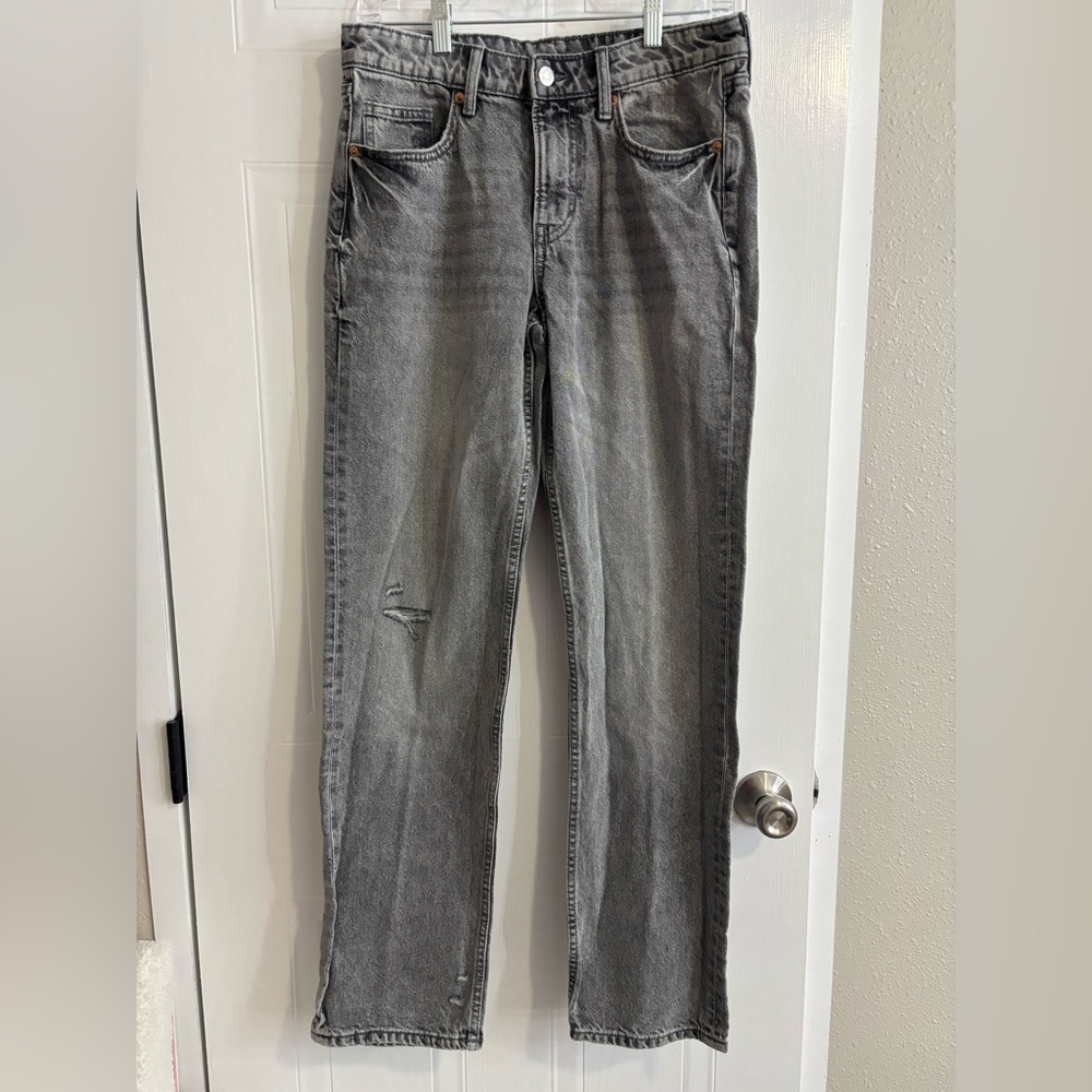 Women's Straight-Leg Jeans in Washed Gray